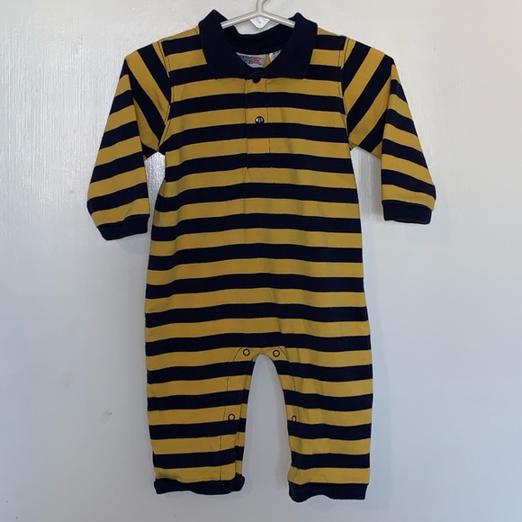 🧸 BUNDLE of Two Small Steps, Rugby One-Piece Bodysuits - Picture 12 of 16
